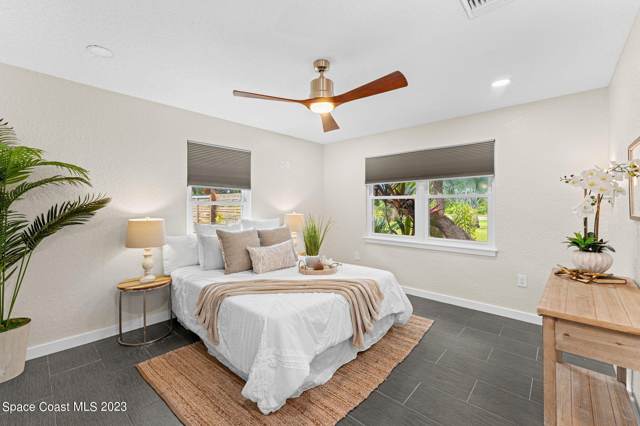 2265 Keystone Avenue