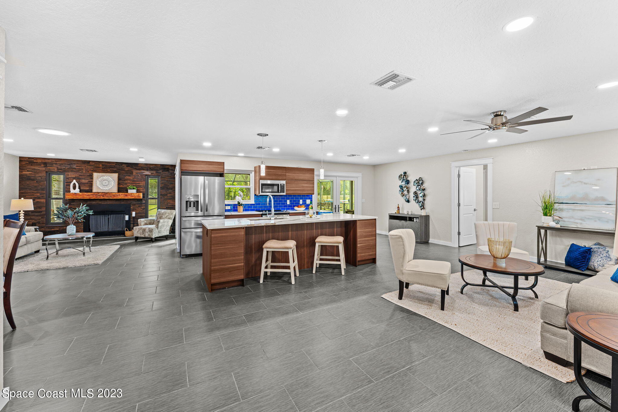 2265 Keystone Avenue