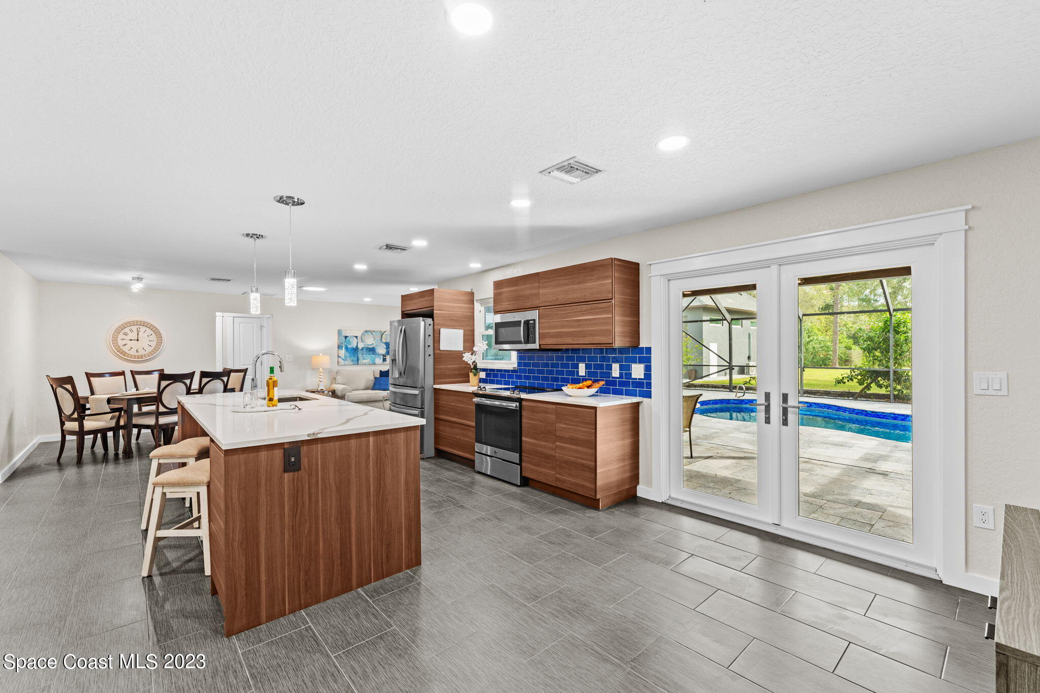 2265 Keystone Avenue