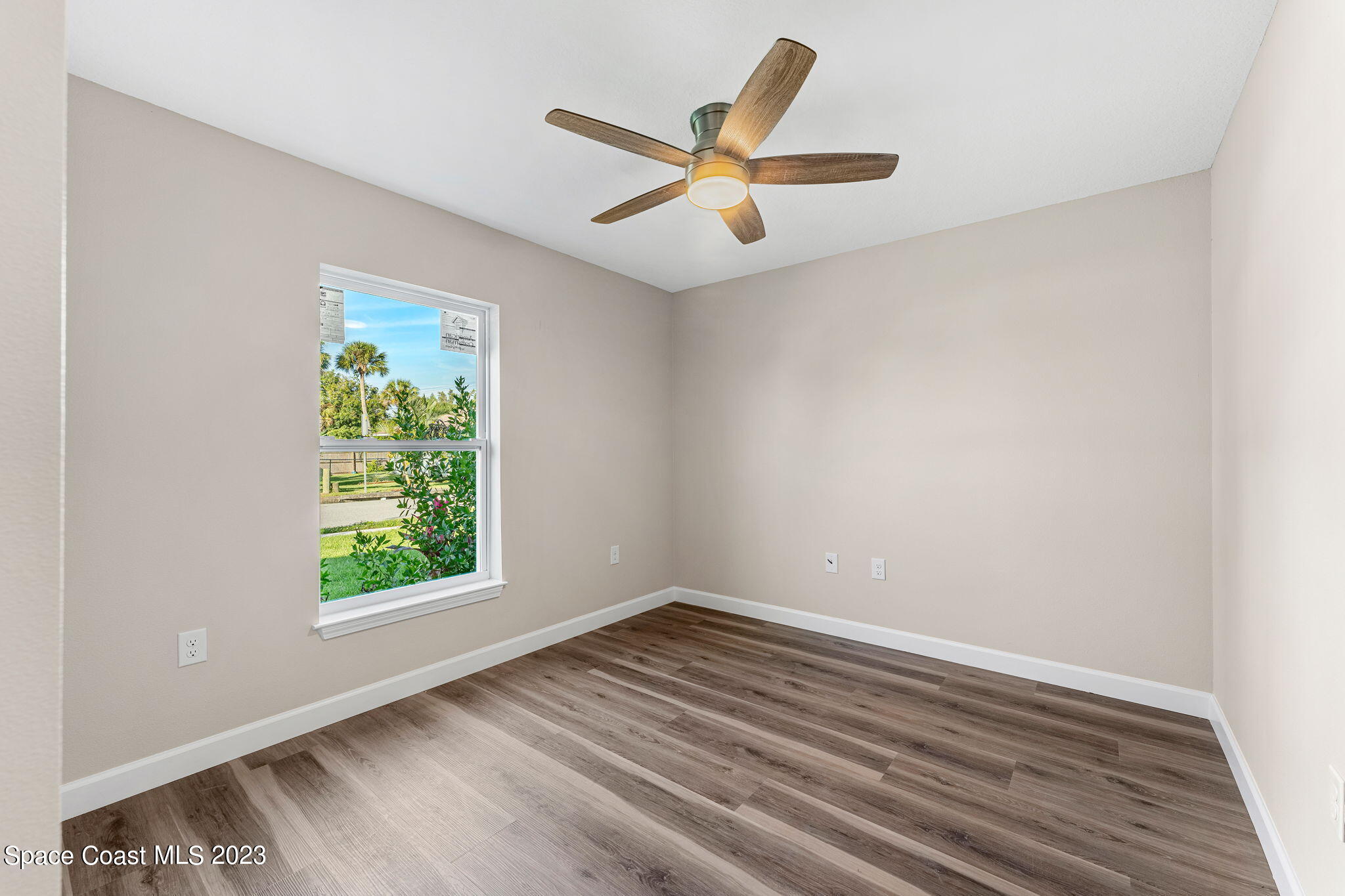 1639 Palm Ridge Road