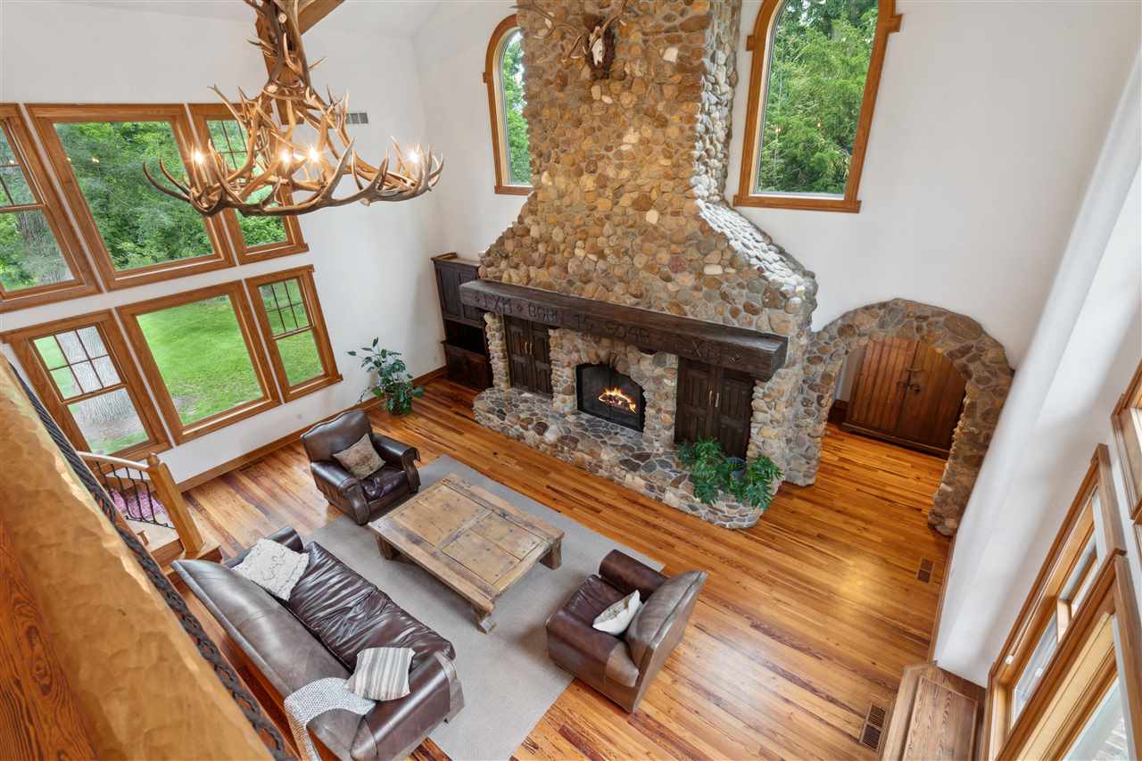 2075 Cottage Glen Rd SE