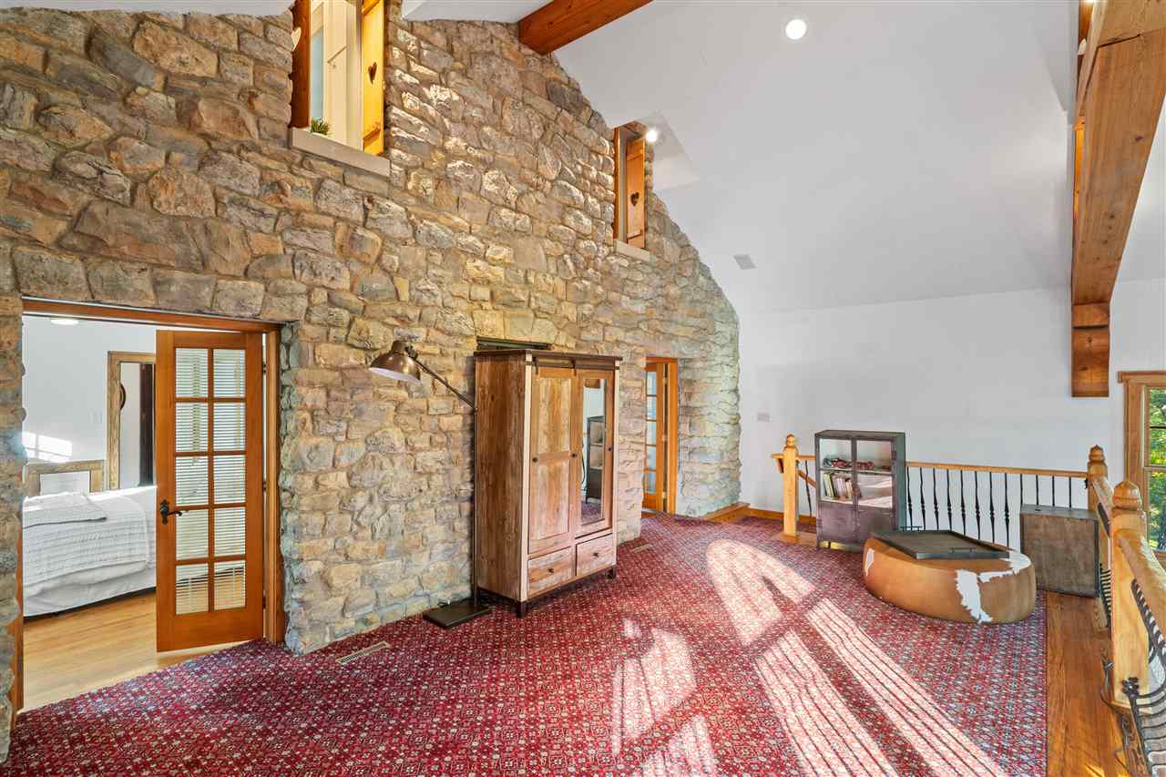 2075 Cottage Glen Rd SE