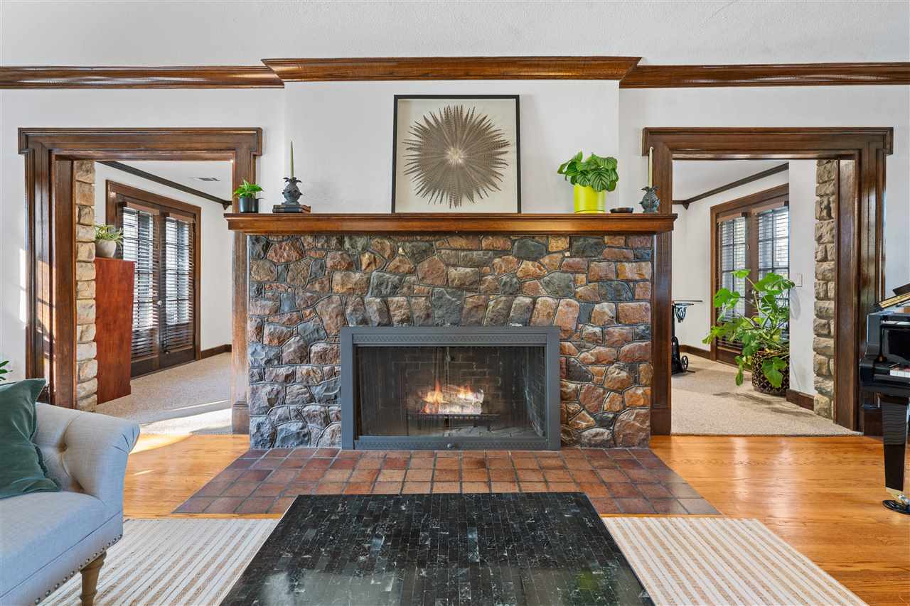 2075 Cottage Glen Rd SE