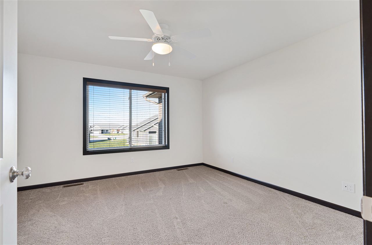 3508 Bluebird Dr. SW