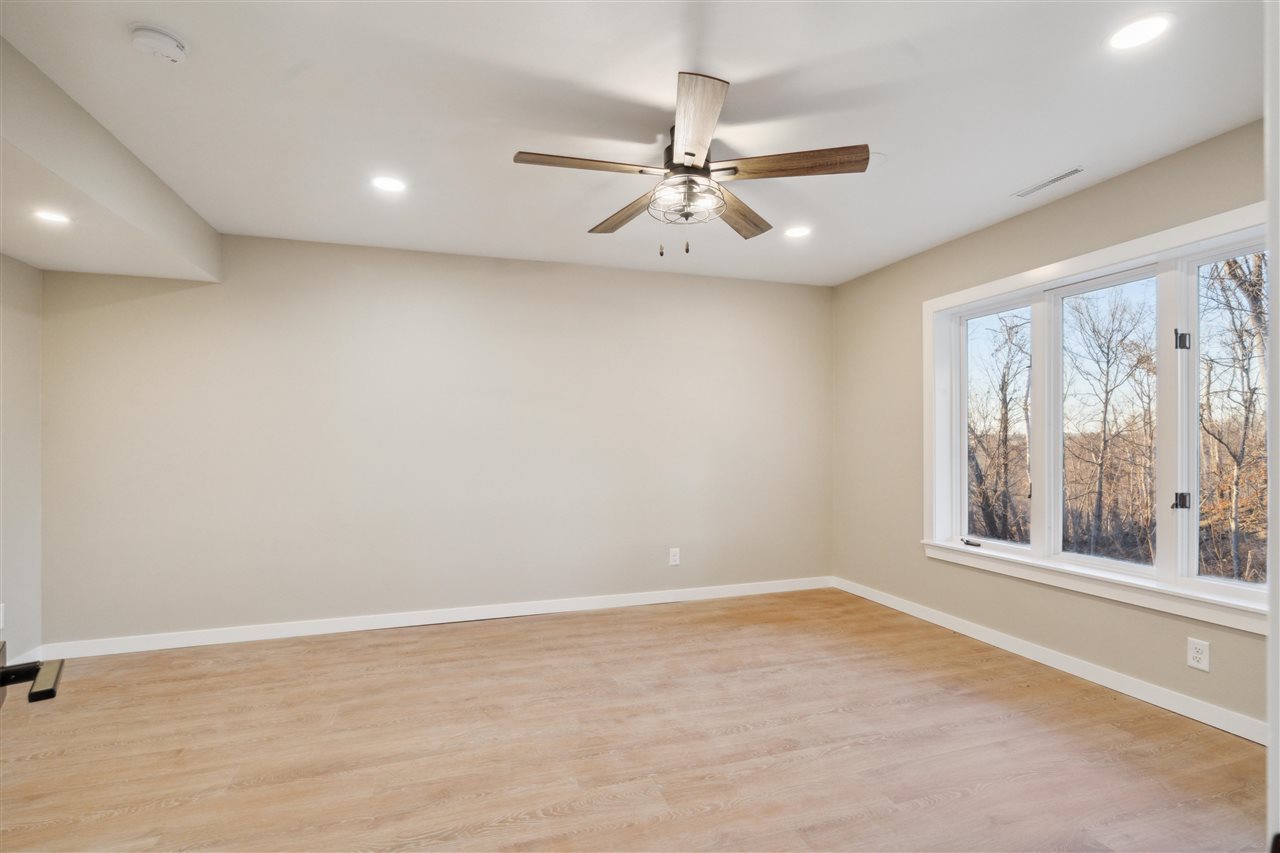 624 Carroll Dr. SE