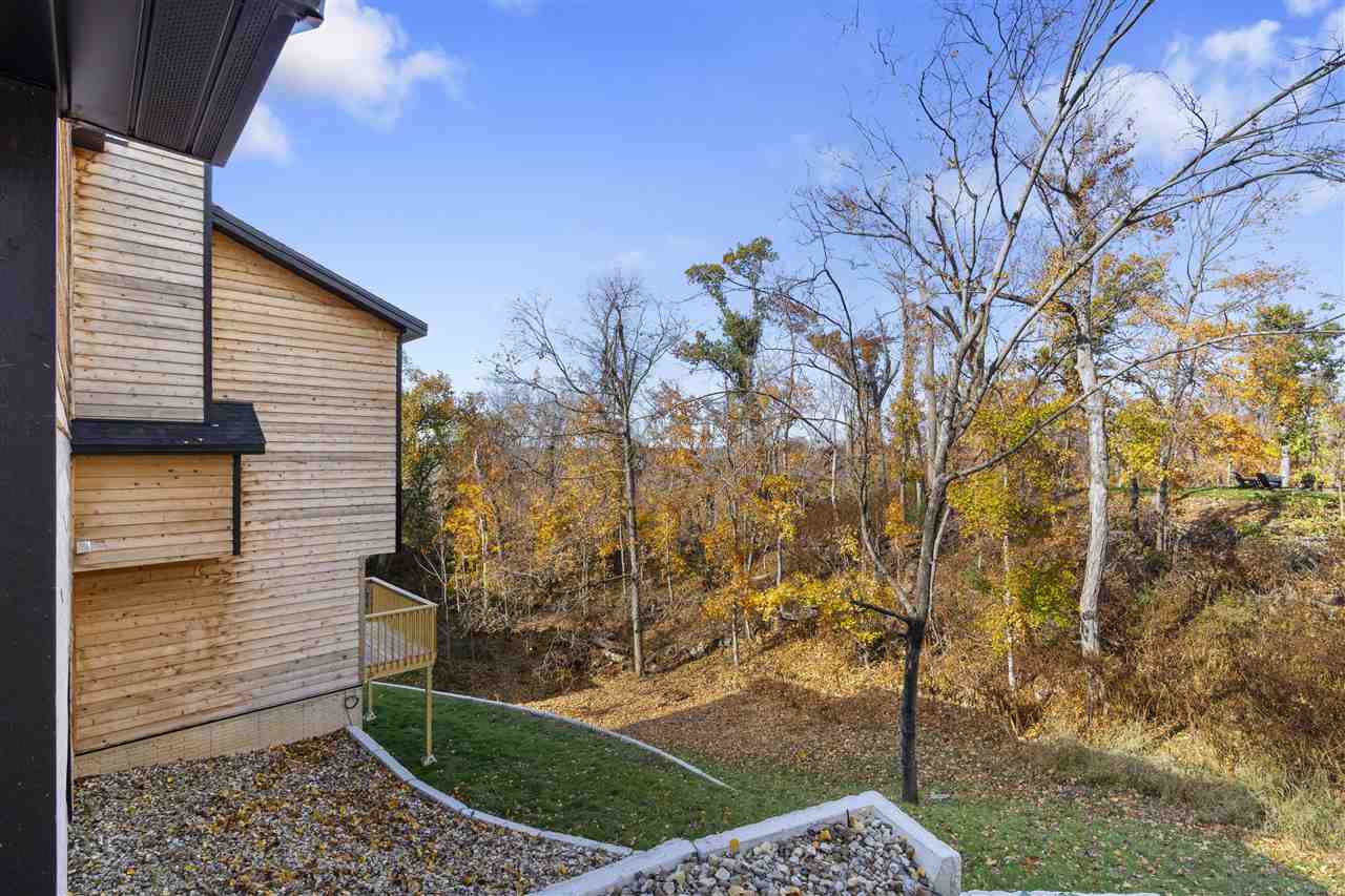 624 Carroll Dr. SE