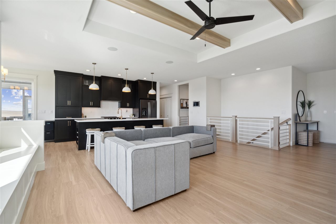 313 Heartland St