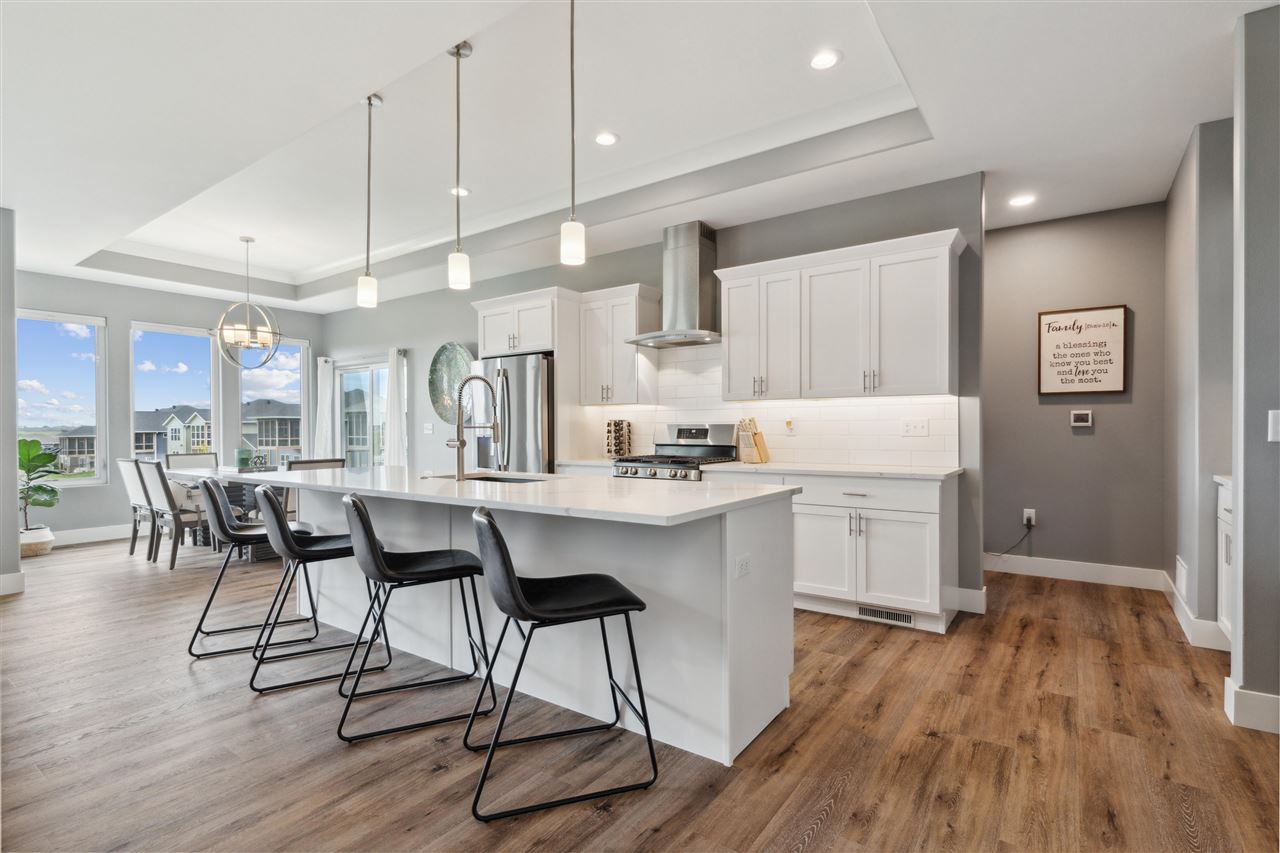 1002 Thomas Circle