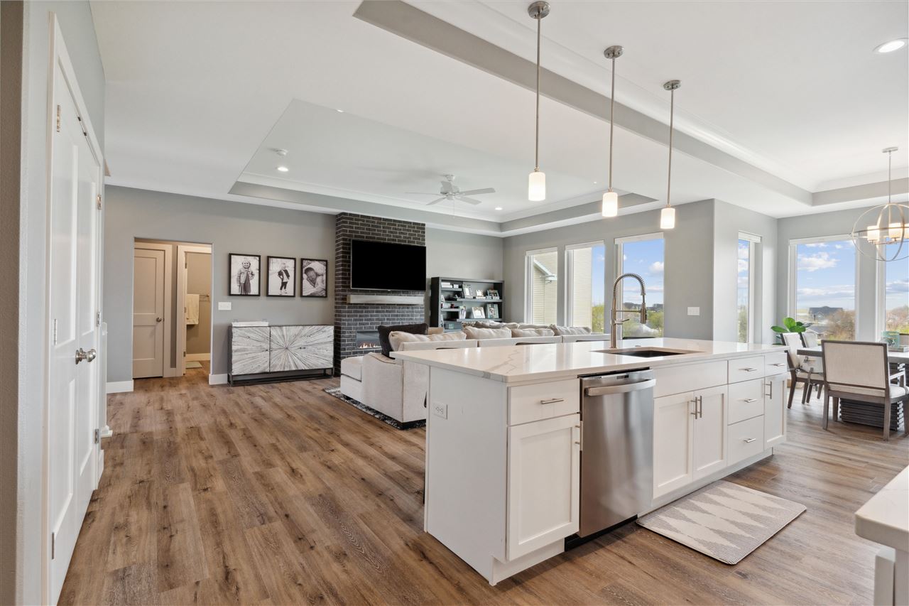 1002 Thomas Circle