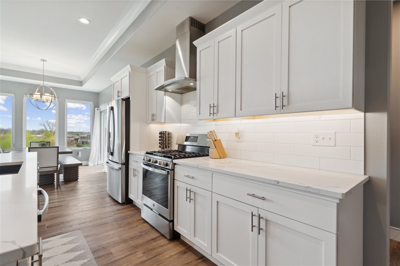 1002 Thomas Circle