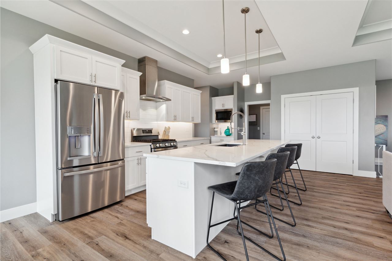 1002 Thomas Circle