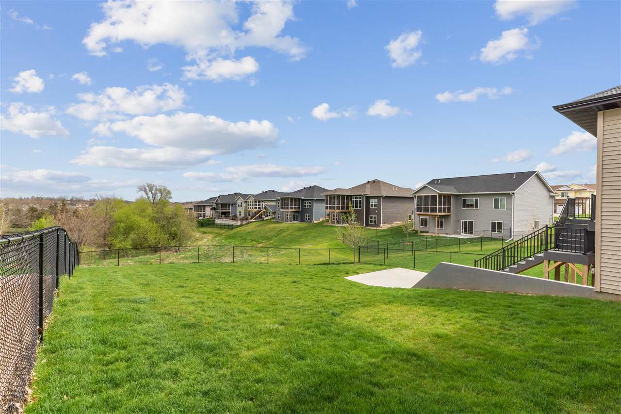 1002 Thomas Circle