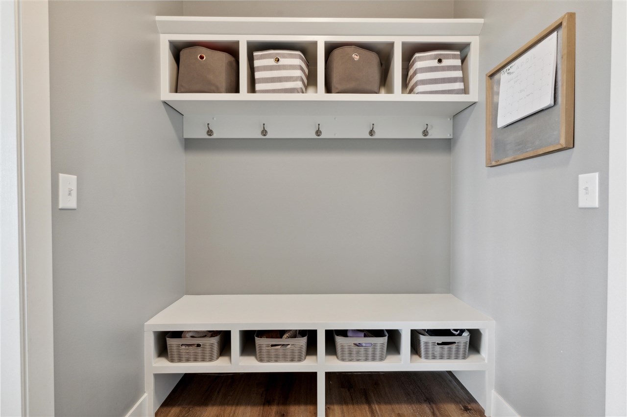 1002 Thomas Circle
