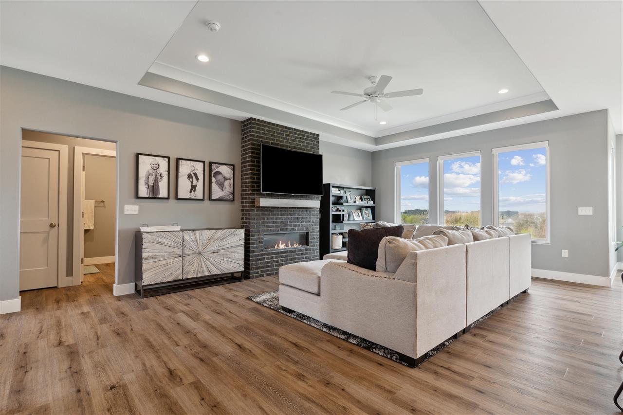 1002 Thomas Circle