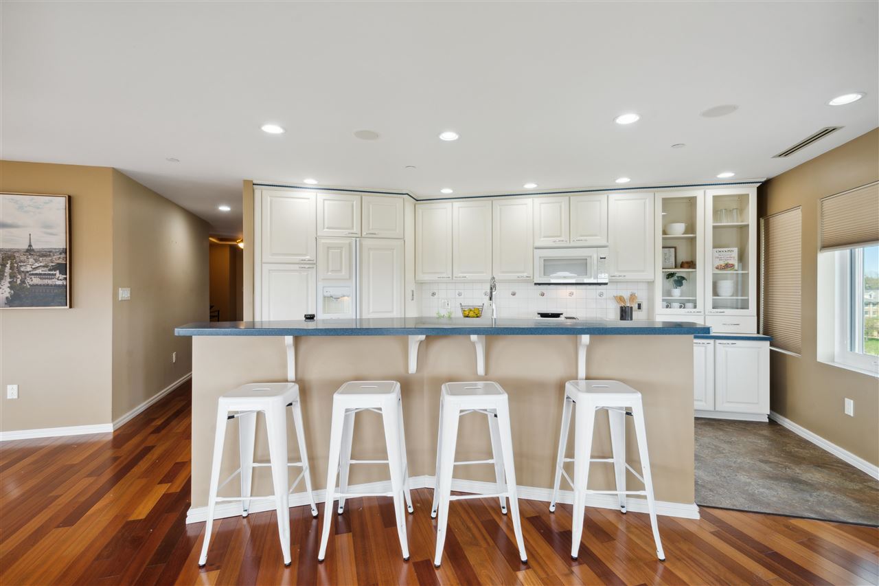 111 Cottage Grove Ave SE Unit: 402
