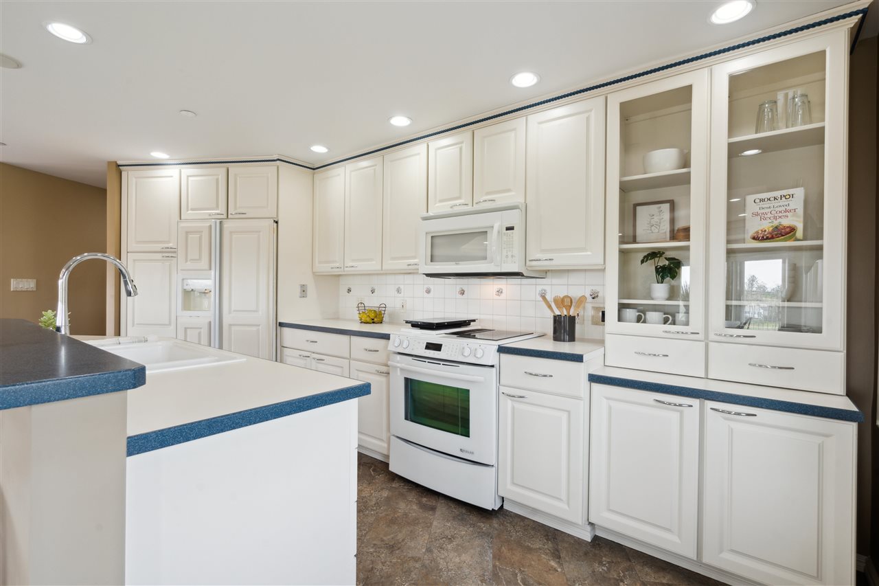 111 Cottage Grove Ave SE Unit: 402