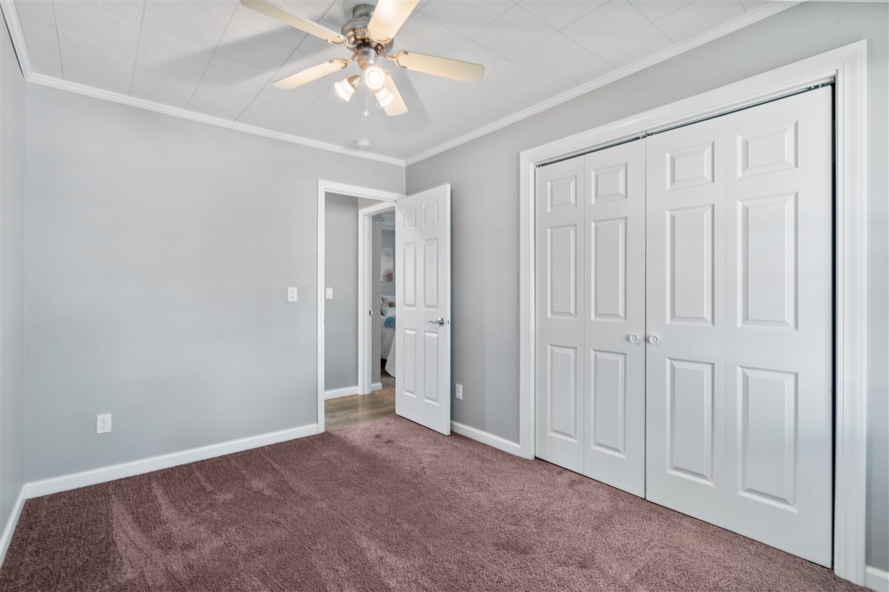 1101 32nd St NE