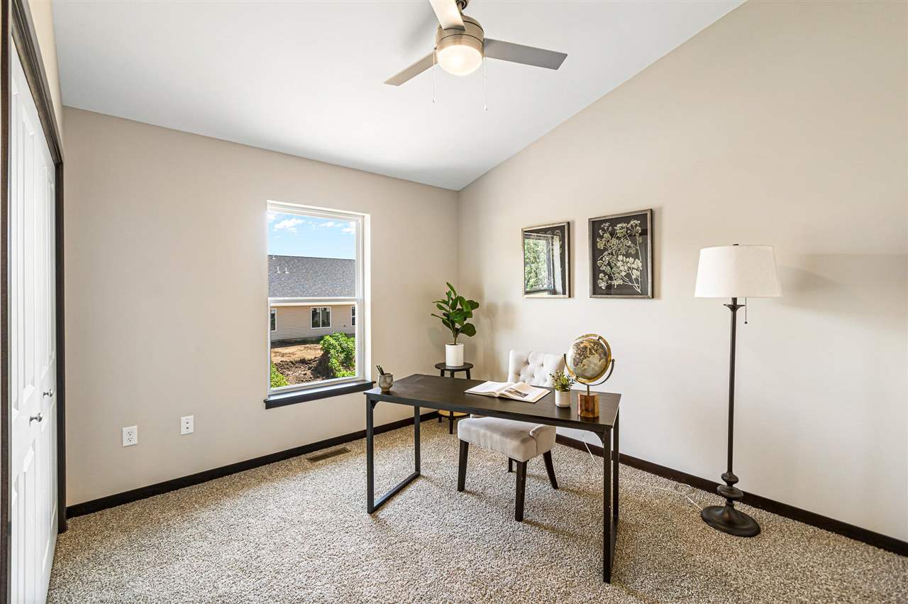 317-503 Chloe Dr