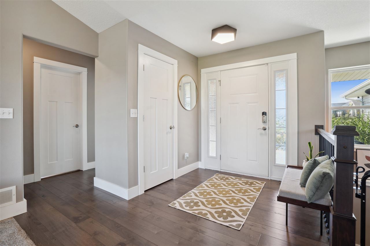 2113 Red Rock Dr. SW