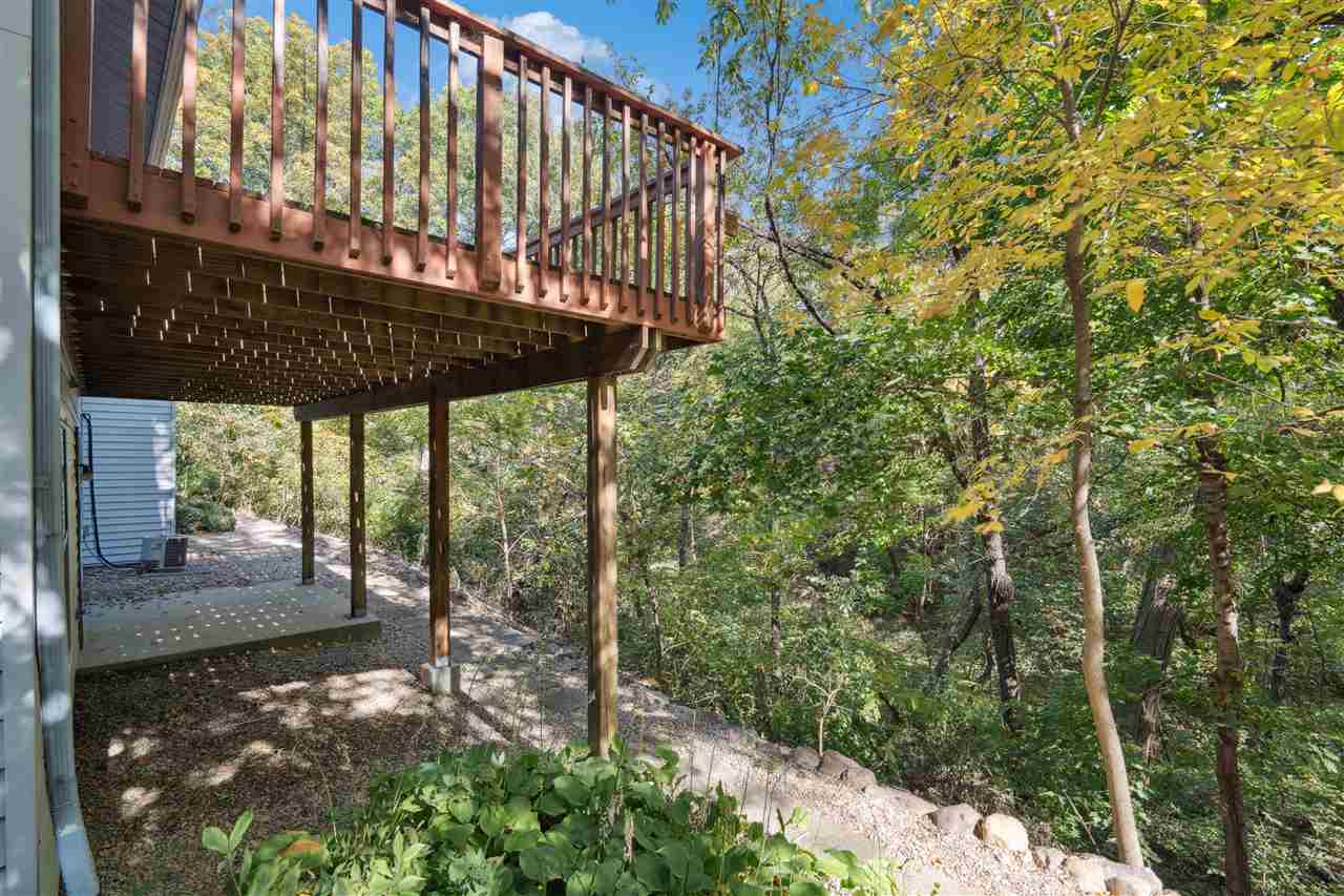 1487 Valley View Drive