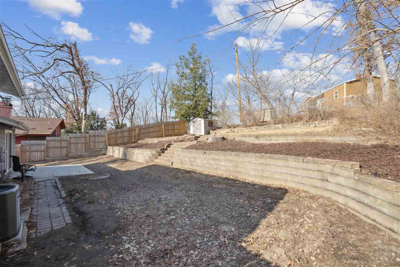 1302 Hertz Drive SE