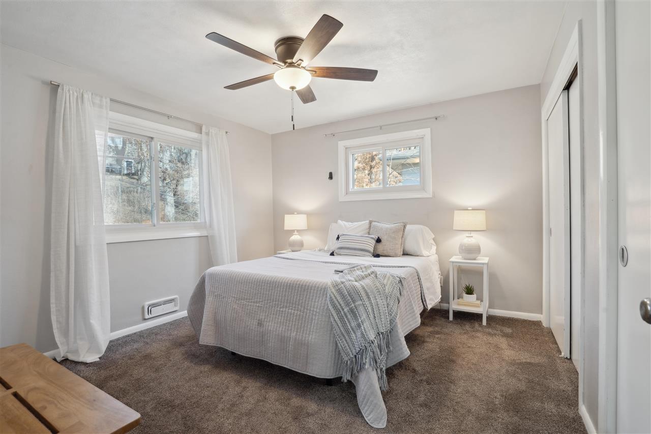 1302 Hertz Drive SE