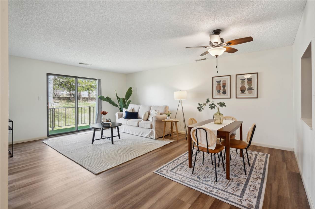 2131 1st Ave SE Unit: 208