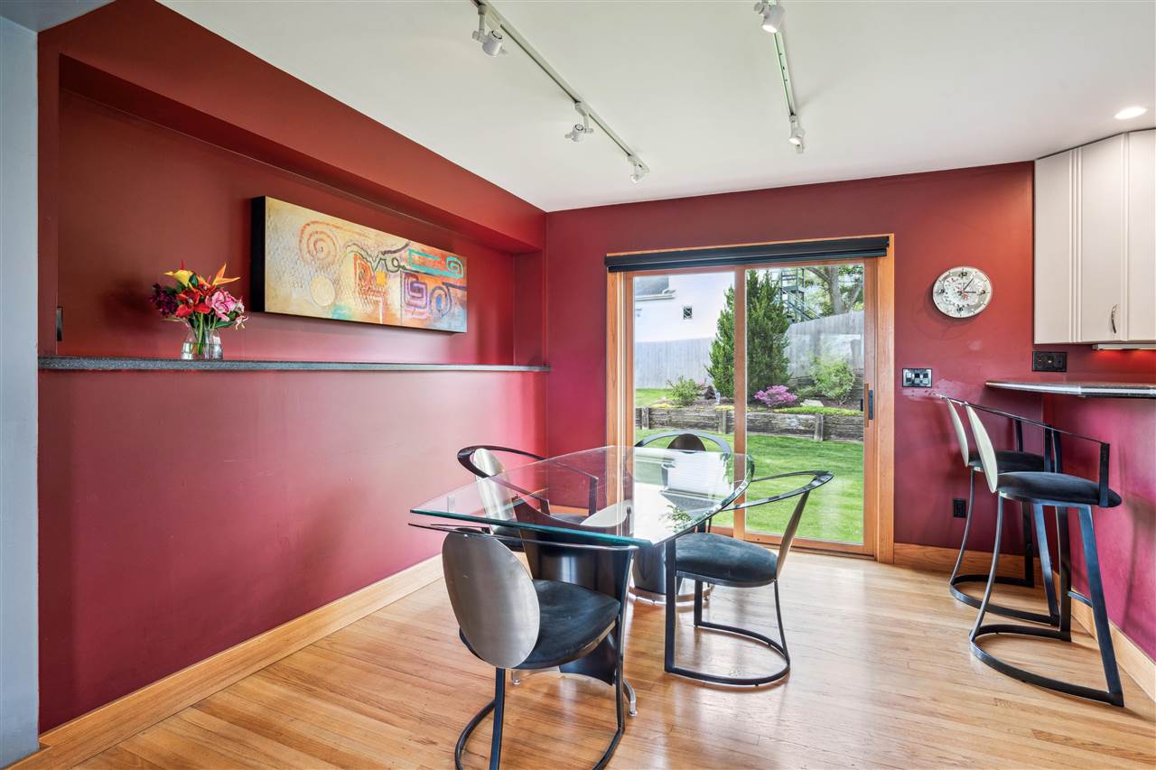 710 Grant Wood Dr. SE