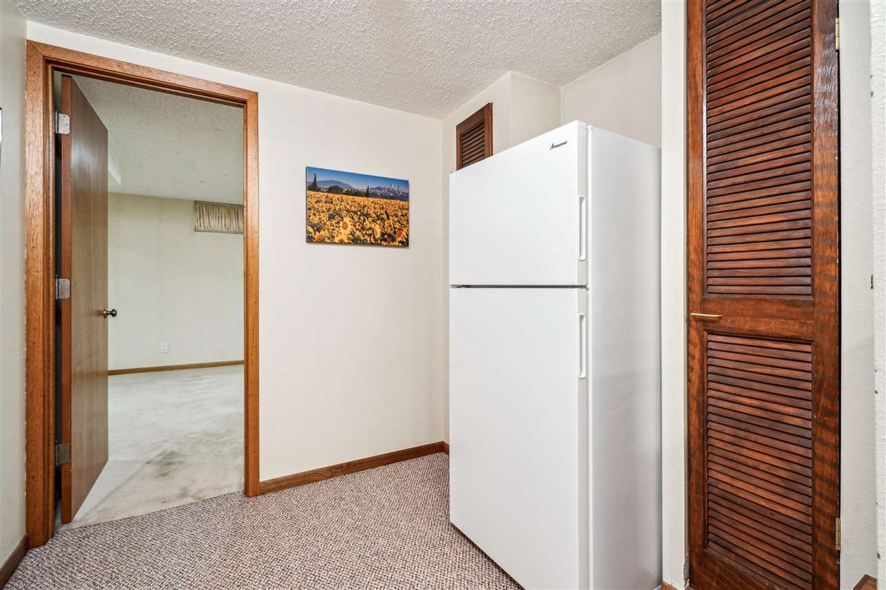 710 Grant Wood Dr. SE