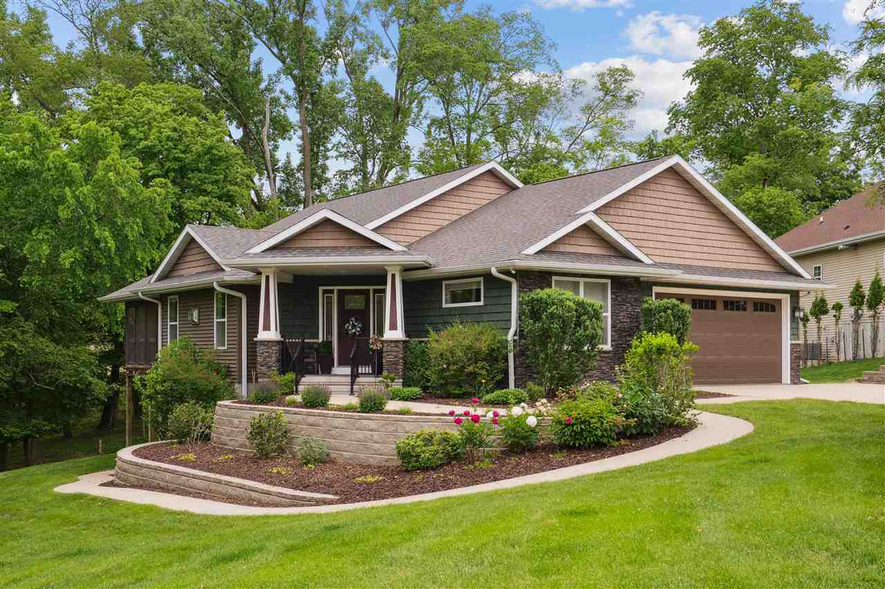 4010 Windham Woods Ct SE