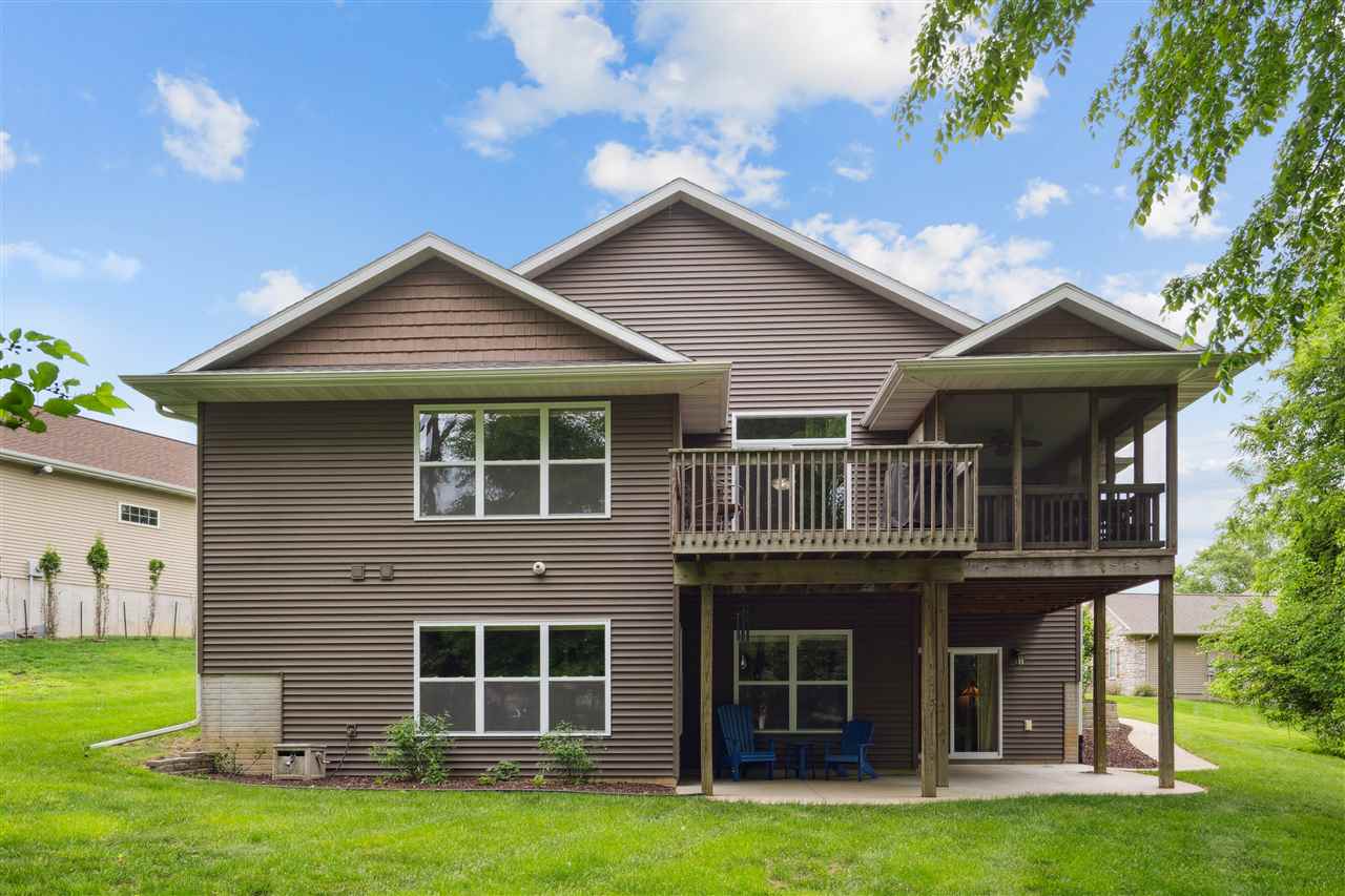 4010 Windham Woods Ct SE