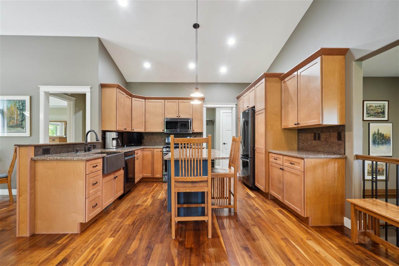 4010 Windham Woods Ct SE