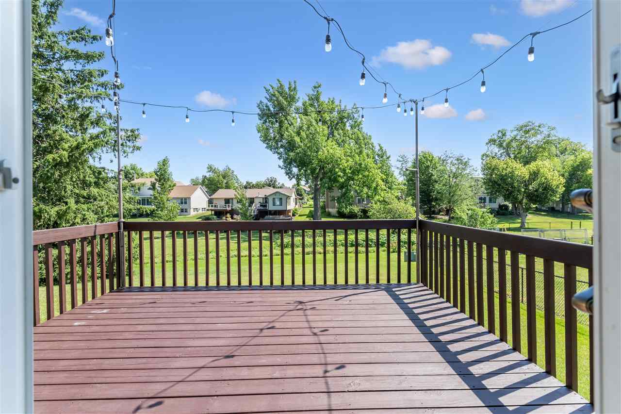329 Stoney Creek Rd NW