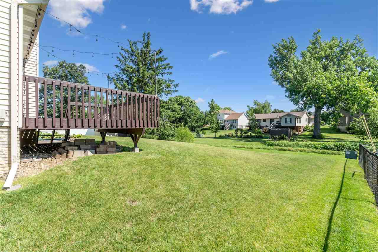 329 Stoney Creek Rd NW