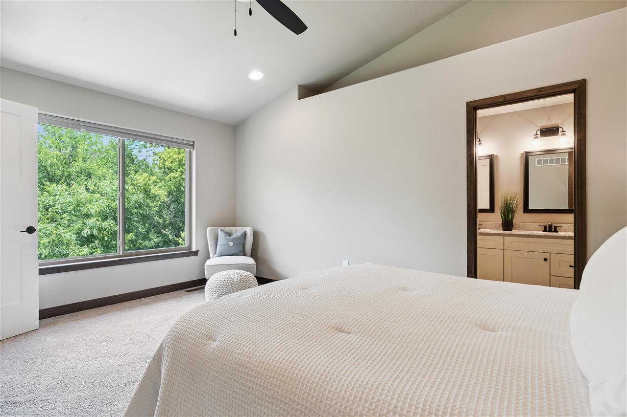 713 Hillside Drive