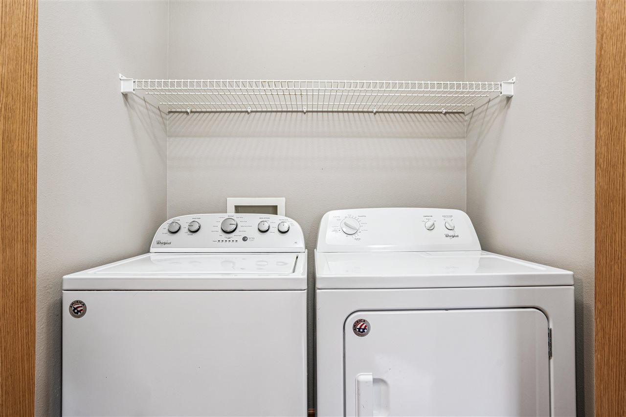 780 Magnolia Ln Unit: 4