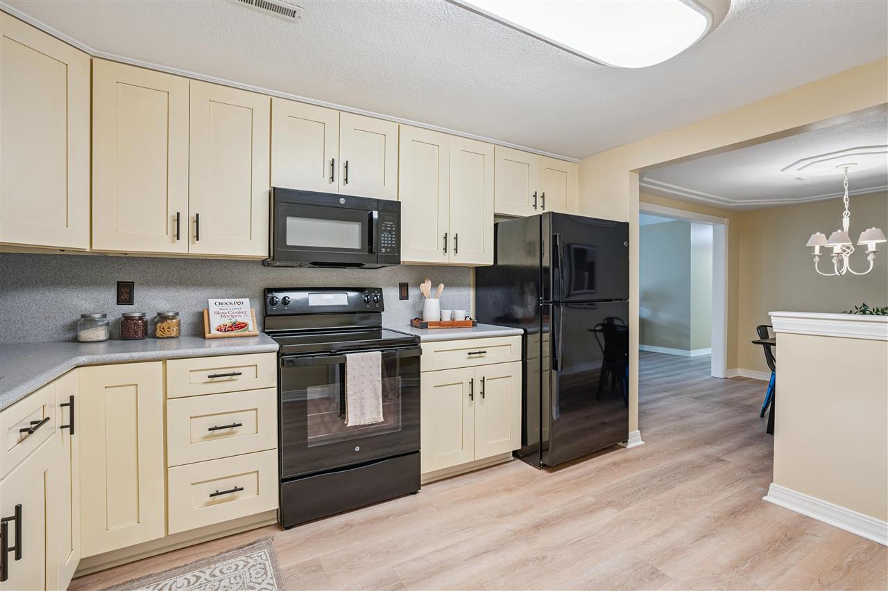 2135 1st Ave SE #215