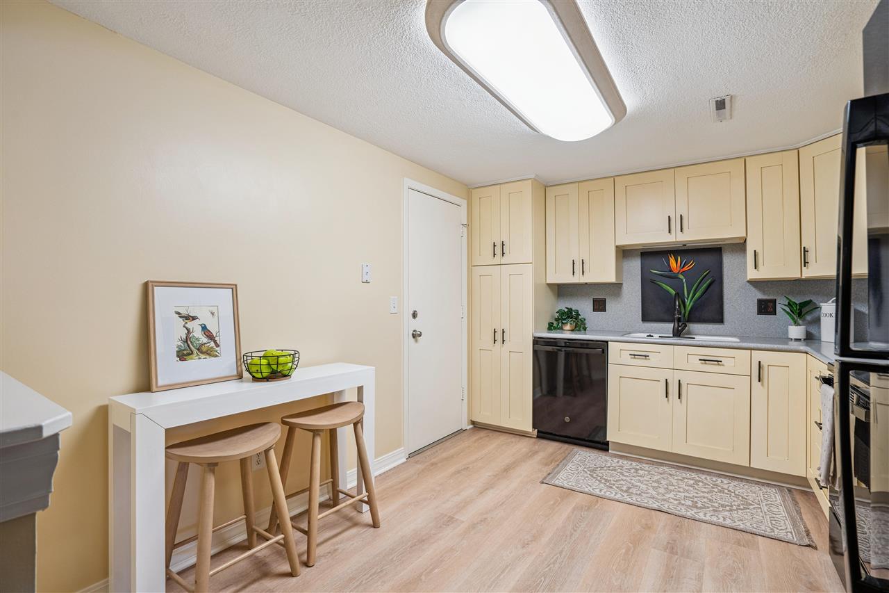 2135 1st Ave SE #215