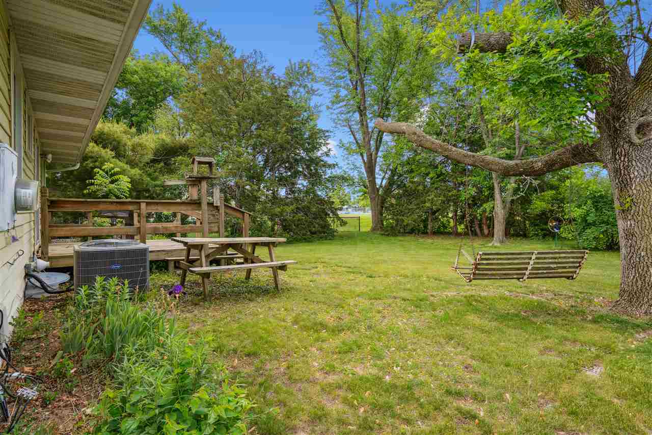 2625 Towne House Dr NE
