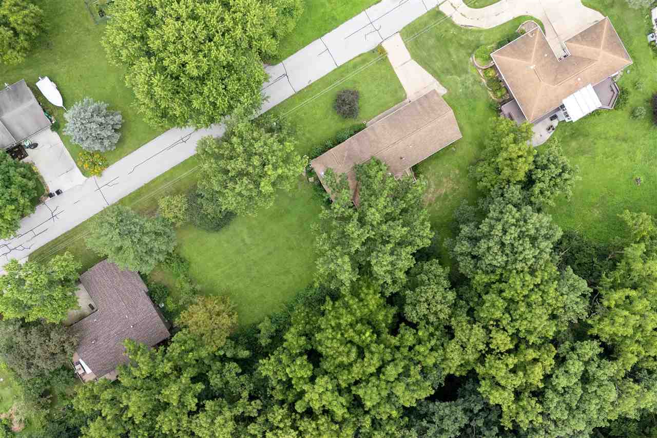 421 Pleasant View Dr. NE