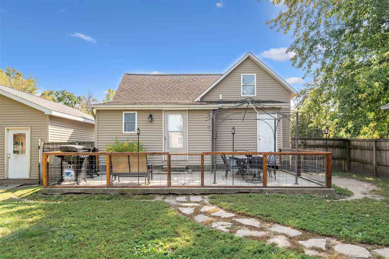 214 E 4th Ave