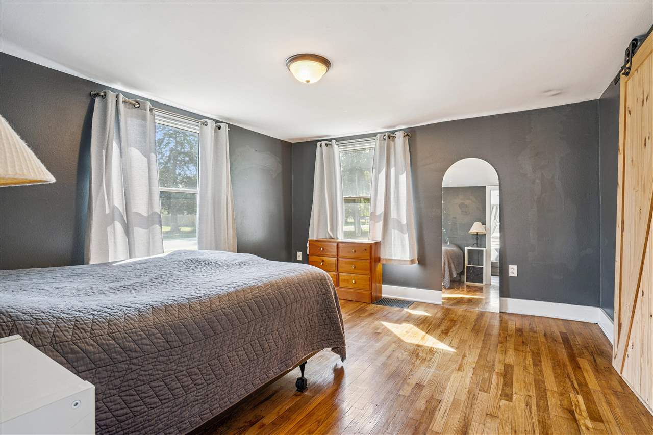 214 E 4th Ave