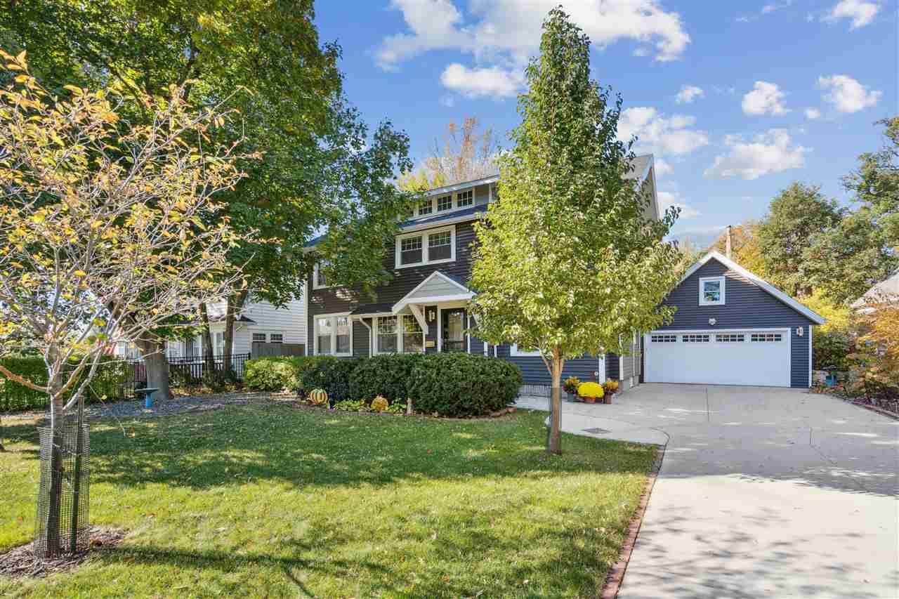 549 Vernon Drive SE