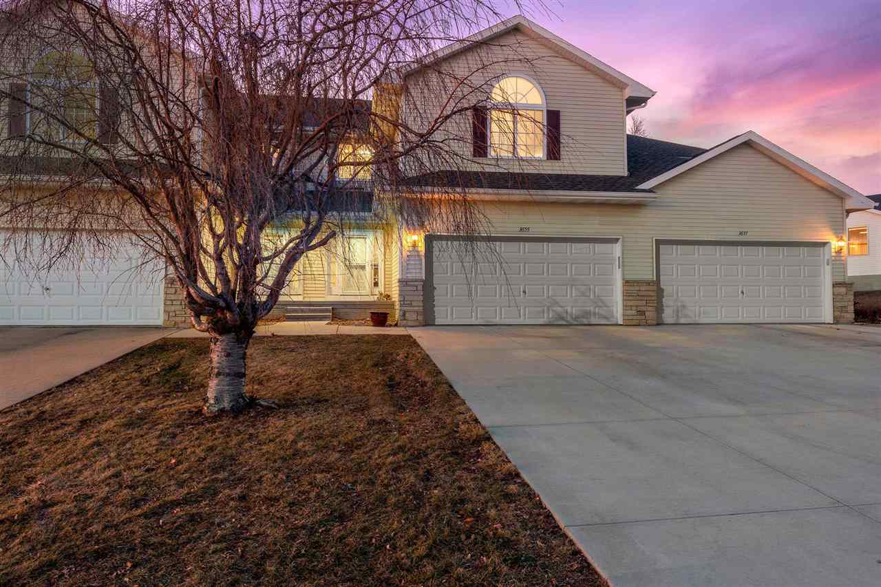 3655 Stoneview Cir SW