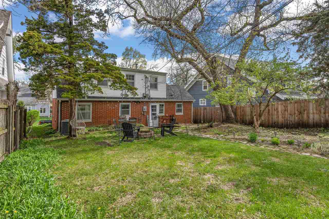 2253 Meadowbrook Dr SE