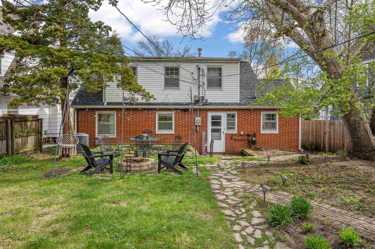 2253 Meadowbrook Dr SE