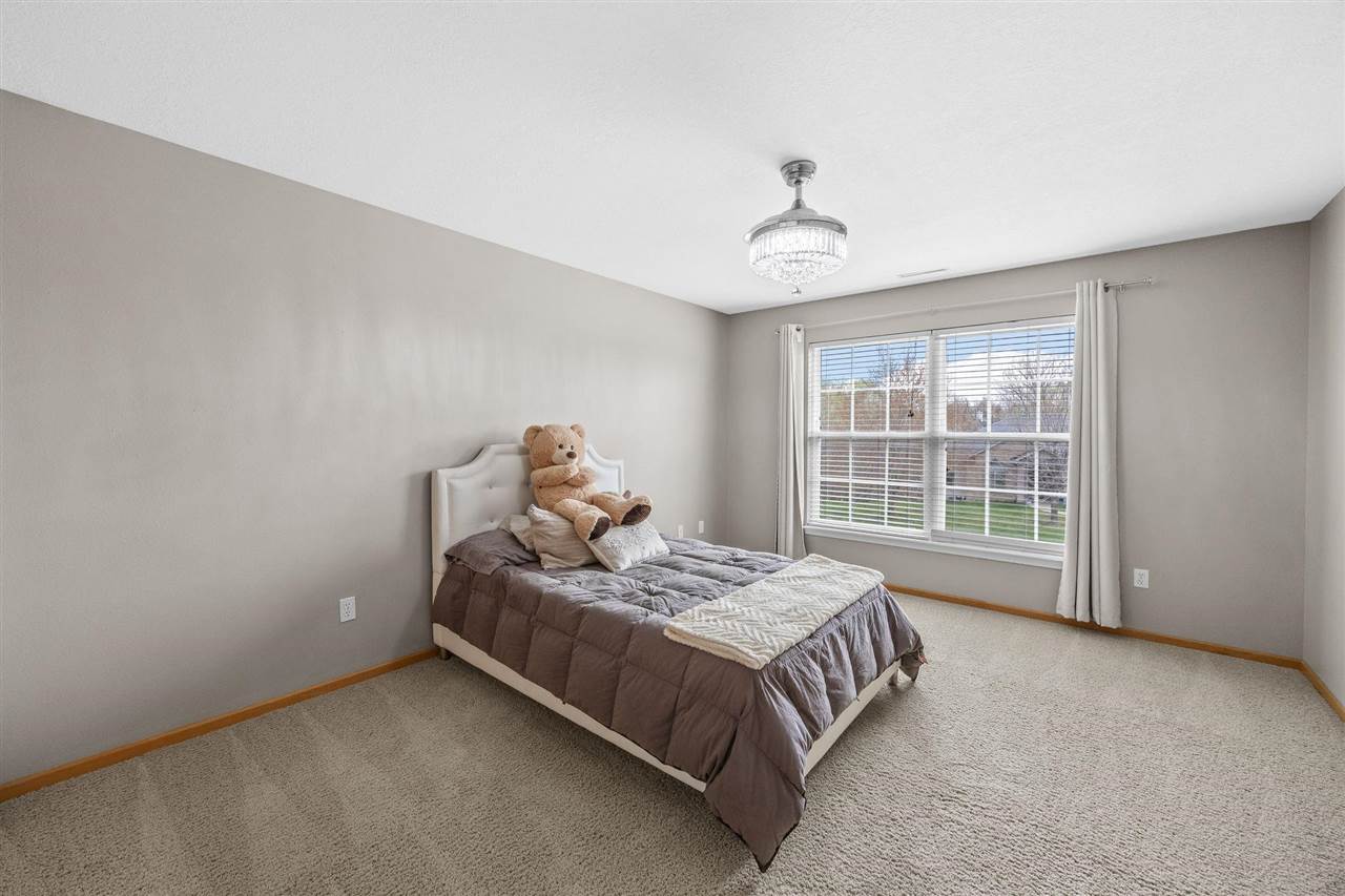 2812 Broken Woods Drive
