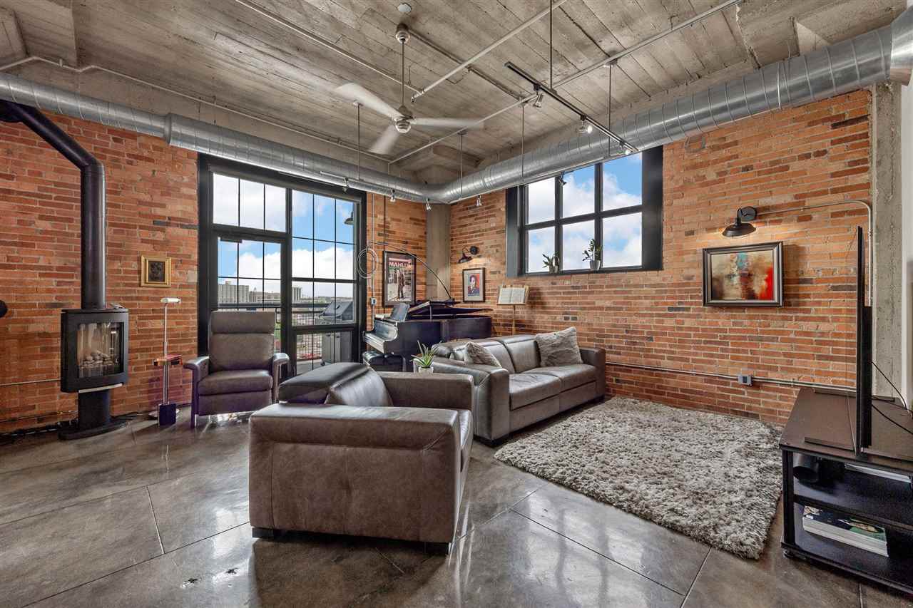 900 2nd Street Unit: 502