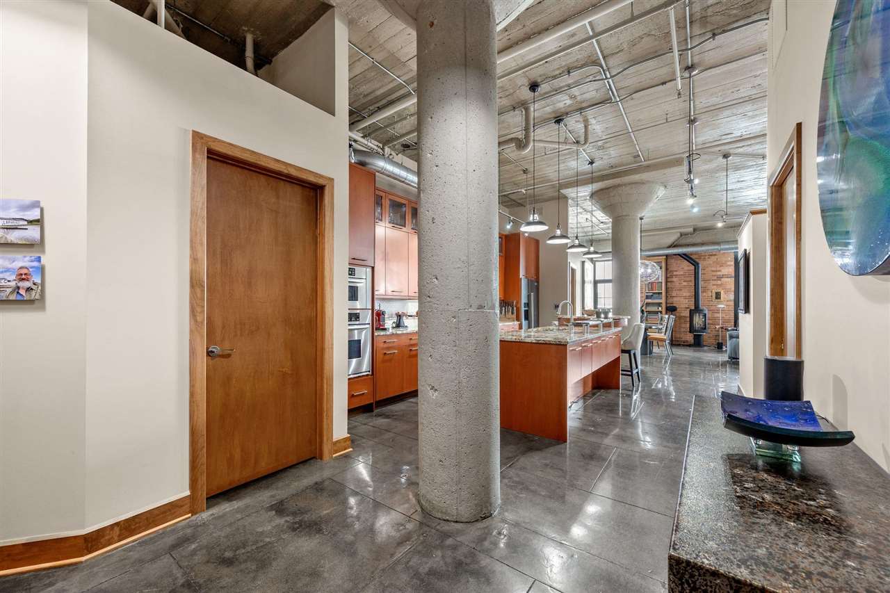 900 2nd Street Unit: 502