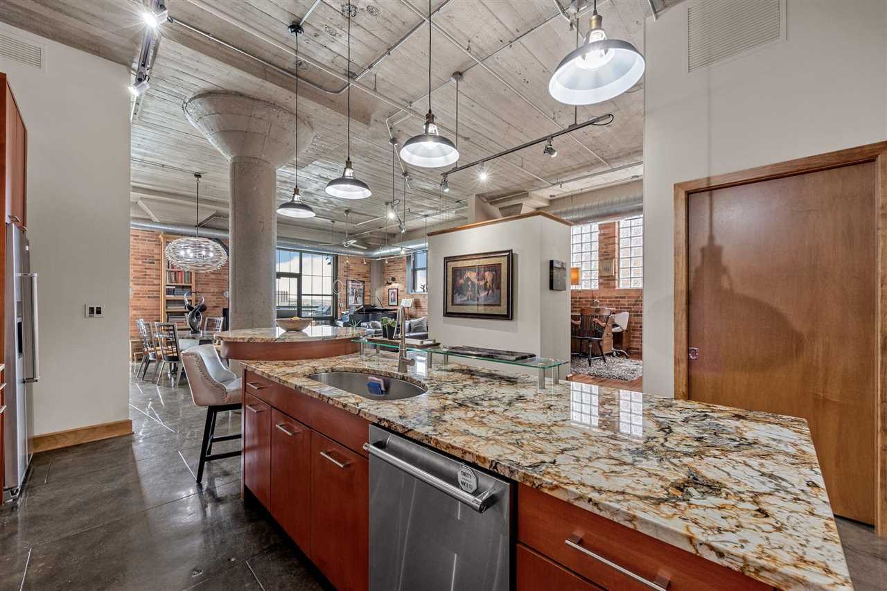 900 2nd Street Unit: 502